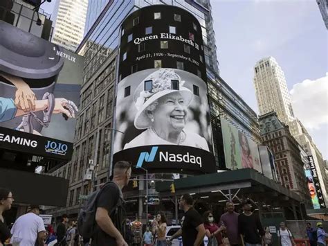 Jerusalem - Monuments, landmarks around the world pay tribute to Queen ...