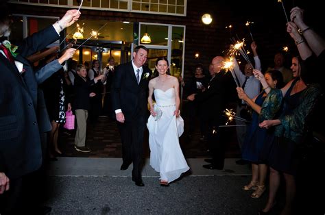 Market Street Grill Wedding - Erin Langford Photo
