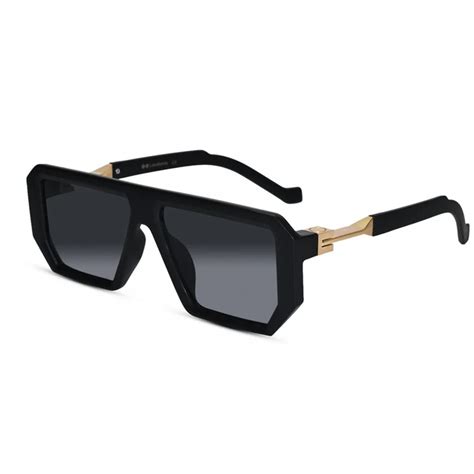 Designer Retro Black Sunglasses For Men – LensKandy