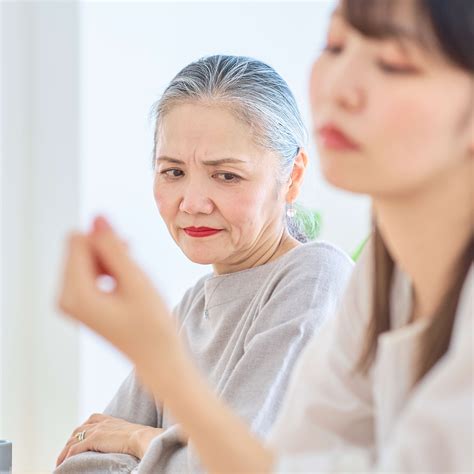 NYT 'Connections' Hint and Answers Today, Friday, November 7 - Parade