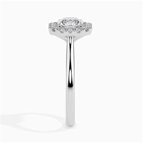 Buy Oracle Moissanite Halo Ring Online | Cutiefy
