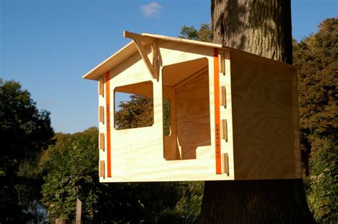 DIY Tree Hut 的图像结果