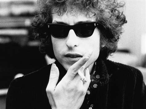 Bob Dylan awarded 2016 Nobel Prize for Literature