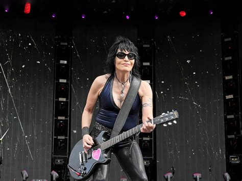 Joan Jett Joan Jett Narrates New PETA Ad Calling For Protection Of