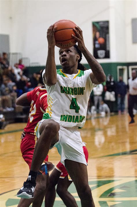 Garrick leads LCCP to win over W-M to open Showdown in the Lake ...