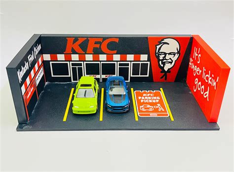 3D PRINTED - KFC THEME MINI GARAGE DISPLAY - Its Fun