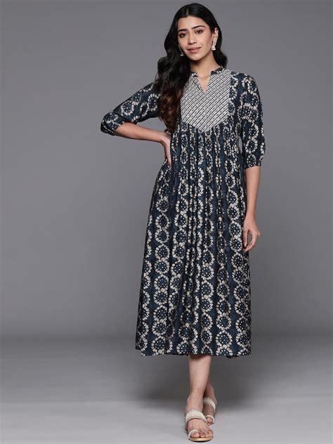 Buy Grey Printed Silk Fit and Flare Dress Online at Rs.1249 | Libas