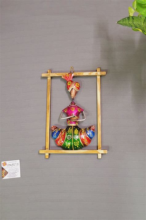 Design10 Musician Men With Symbols Pink (10.5H * 7.5L * 2W) inches iro ...