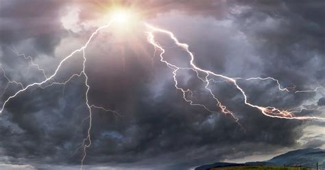 Thunder and Hail 的图像结果