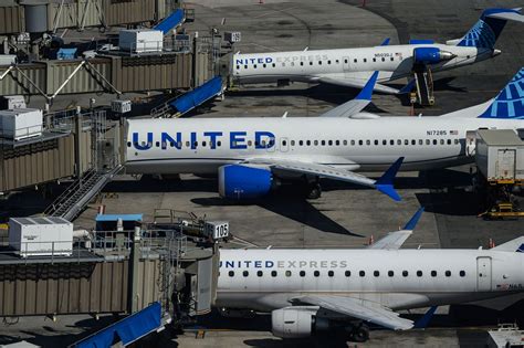 United Airlines becomes first major American airline to resume non-stop ...