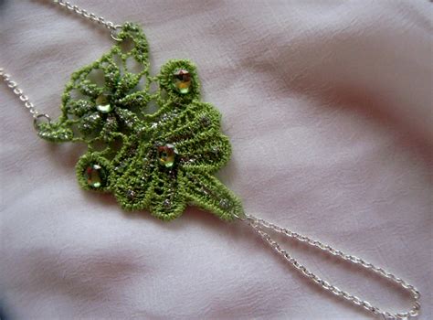 Hand Making Lace 的图像结果