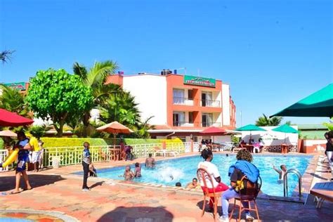 MERU SLOPES HOTEL (Meru Town) - Lodge Reviews, Photos, Rate Comparison ...