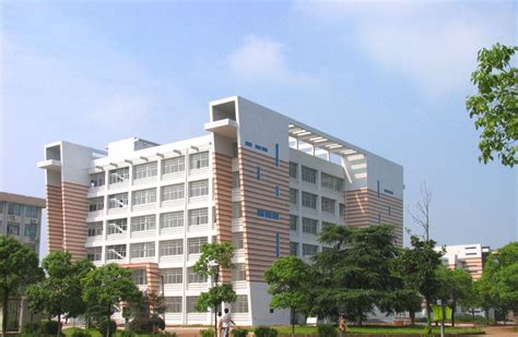 湘潭医卫职业技术学院正式更名-搜狐