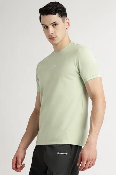 Reebok India Official | Reebok Men T Shirt Online at reebok.abfrl.in ...