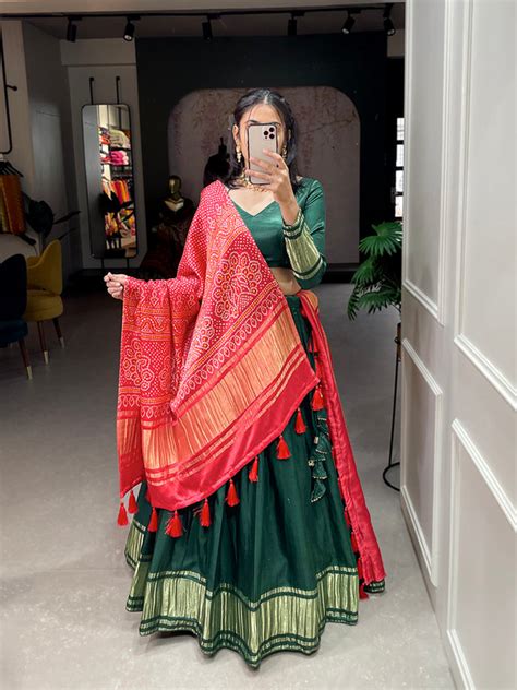 Mehendi Rasam Lehenga Choli – Looknbook Art