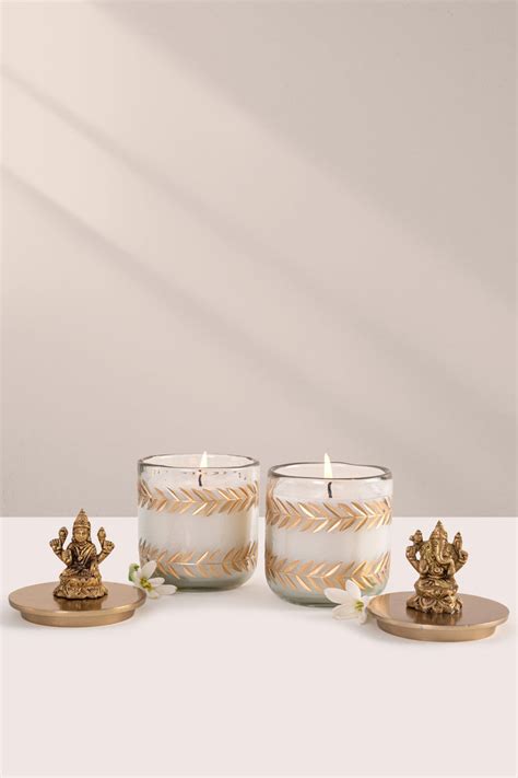 Divine Essence - Lid Jar Candle | Ganesh Ji & Laxmi Ji | Opulent Oud ...