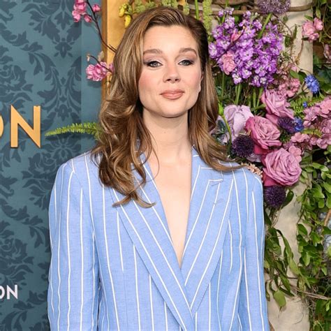 How Bridgerton Cleverly Hid Claudia Jessie’s Broken Wrist