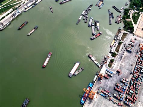 蚌埠与宁波，一个是淮畔珠城、铁路重镇，一个是东海明珠、海港枢纽。2021年底，两座城市因一个国家战略被紧密联系在一起——“珠联”璧合 “甬蚌 ...