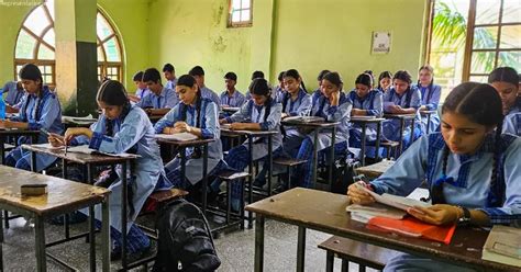 Speaking about issues, raising issues is not drama: Priyanka Gandhi ...