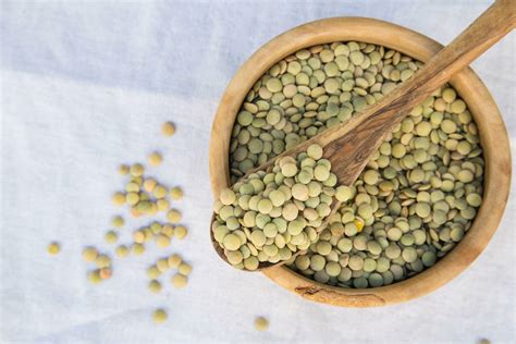 Dried green lentils 26304152 Stock Photo at Vecteezy