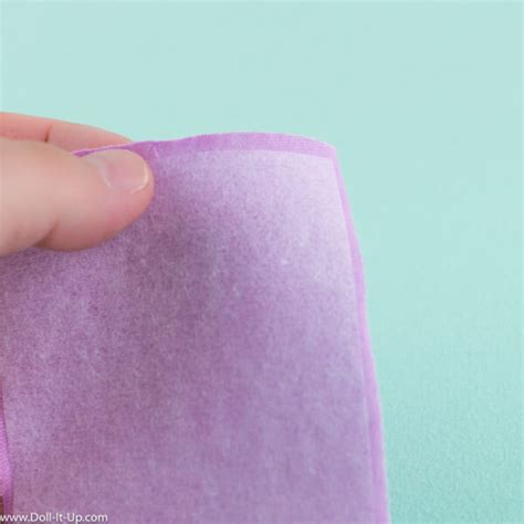 Applying Fusible Interfacing 的图像结果