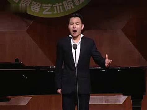 第三届孔雀奖全国总决赛：吴梓轩演唱《叫声妹妹泪莫流》！