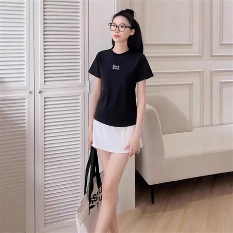 Black Embroidered Logo Tshirt – Outzidr