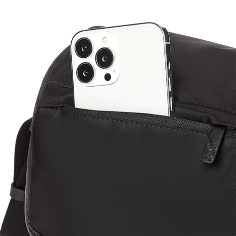 Samsonite Red Ellwood Messenger Bag