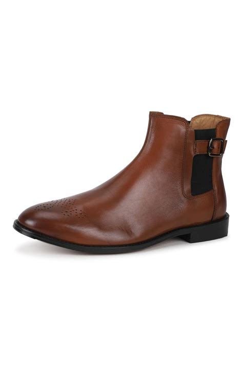 Buy Men Brown Leather Boots Online - 422627 | Louis Philippe