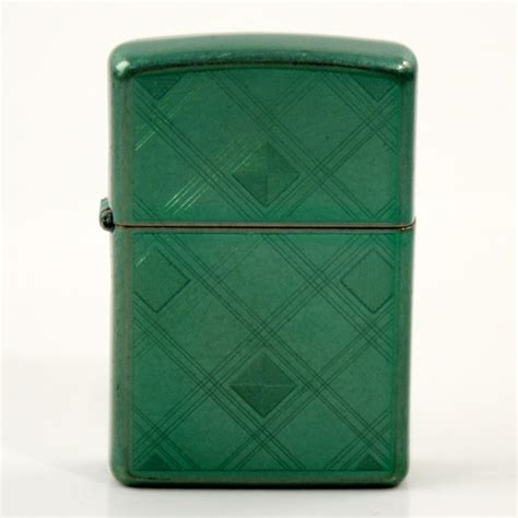 Zippo grün Geometric Design 2000648 | ExcaliburShop