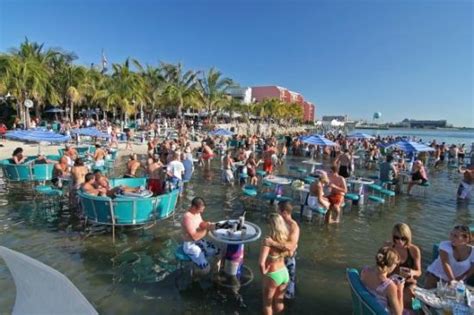 Dress code used as an excuse for racial discrimination? - Reviews ...