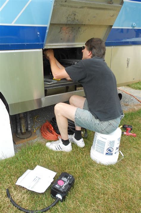 Rezultat imagine pentru Motorhome Modifications