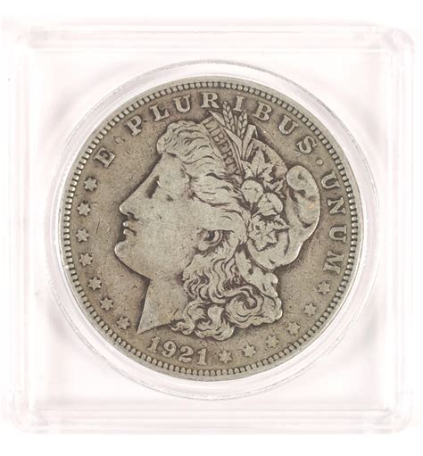 Lot - 1921 MORGAN SILVER DOLLAR