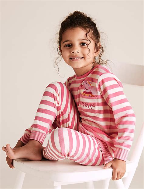 Buy Peppa Pig™ Velour Pyjama Set (1-7 Years) at Marks & Spencer
