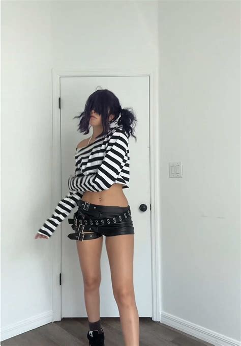 vivi (@vivimommyyy) - Urlebird