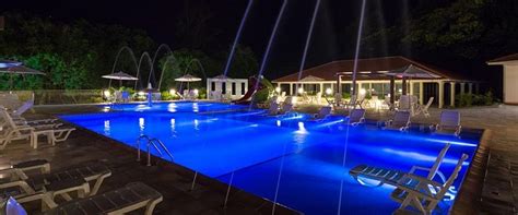 Complexo Eco Cataratas Resort Tennis Court: Pictures & Reviews ...