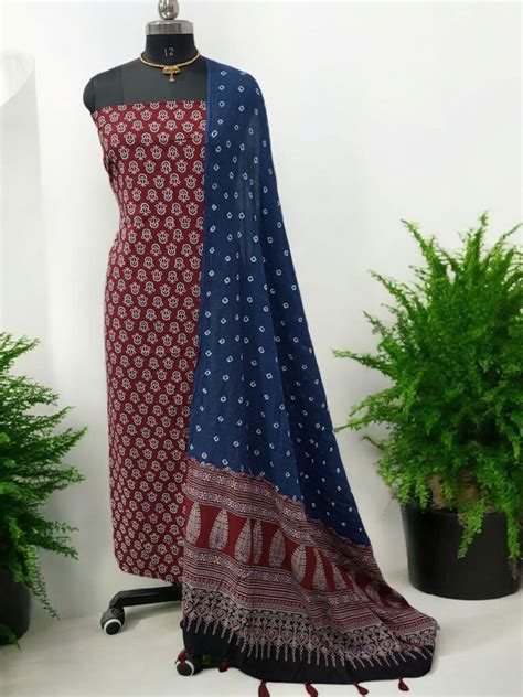 Bandhani dupatta & Ajrakh Fusion 2 pc Salwar Suit - Leheriya.com