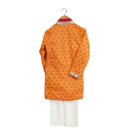 Celebrate in Style with our Festive Outfits in Organic Cotton, Chanderi ...
