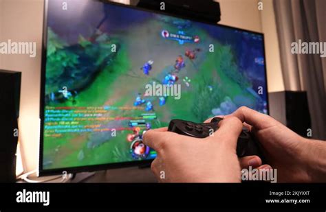 How to Put a Controller On Your Screen 的图像结果