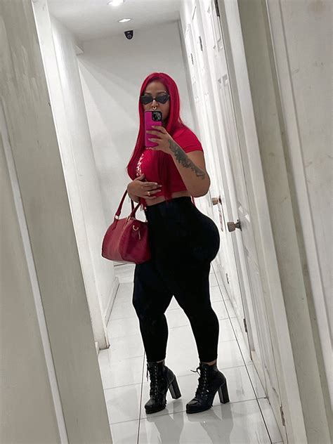 TW Pornstars - 2 pic. Ashana Finesse. Twitter. Still finna be a Bad Gyal tomorrow 😌😅happy new ...