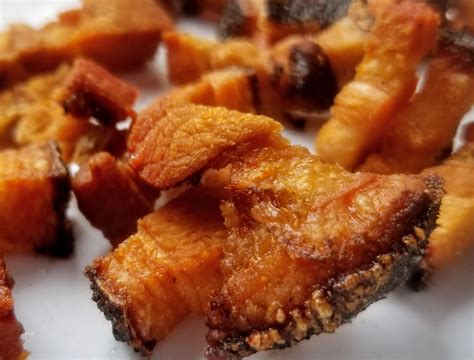 The Carnivorous Food Breeze: Smoked Pork Belly Chicharróns (Pork Rinds)