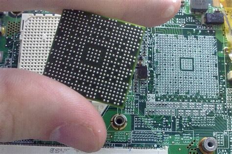 Rezultat imagine pentru Reballing BGA Process