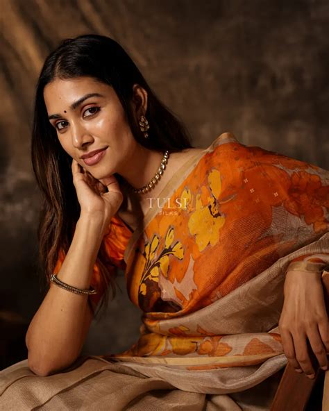 Buy Beige Kora Tissue Organza Printed Saree T690943