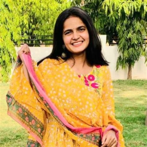 Kiran - Drawing teacher in Jaipur - ₹250/h