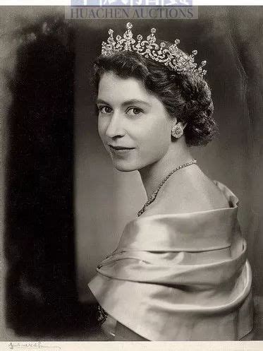 英国女王最爱哪幅画 大量英国皇室私人收藏将首次展出|英国|白金汉宫|伦勃朗_新浪时尚_新浪网