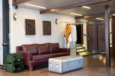 Mumbai: 4 fashion design stores that showcase remarkable interiors ...