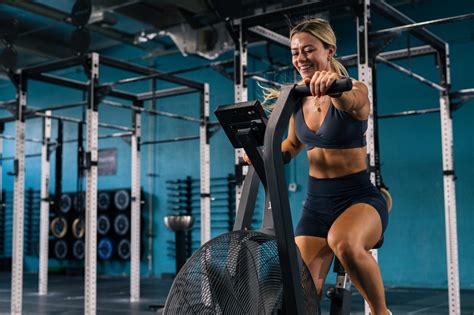 Zone 2 Cardio | The Ultimate 2026 Guide (With Examples) – Transparent Labs
