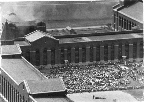 21 Images of the Horrific Attica Prison Uprising