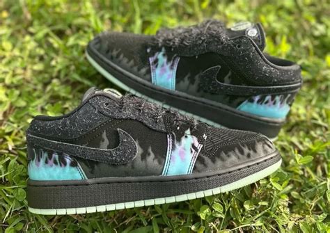 The Air Jordan 1 Low “Black Cat Halloween” Glows In The Dark – Zeuskicks