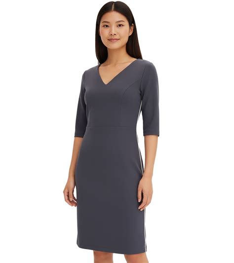 Elegant women's sheath dress with a modern contrast band, summer dress ...